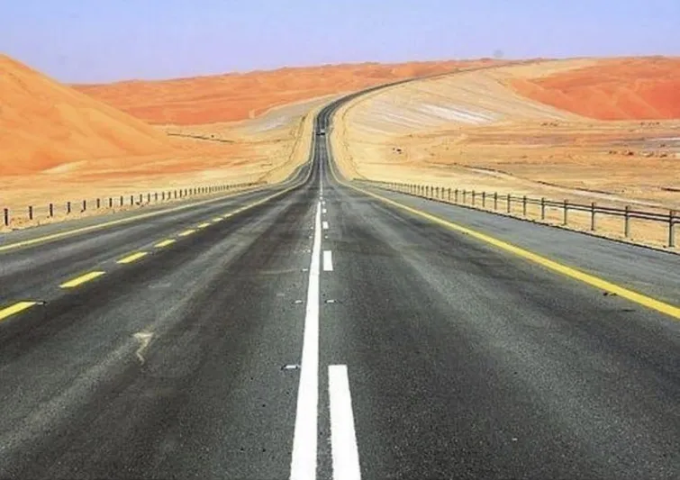 تعرف على موعد تشغيل الطريق البري بين السعودية وعُمان