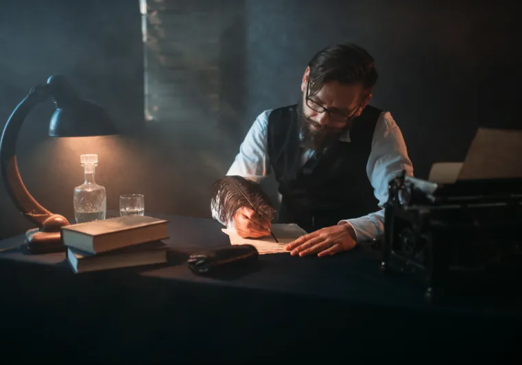 تجربة تلخصها الصفحات.. السياسيون حين يتحولون إلى كتّاب