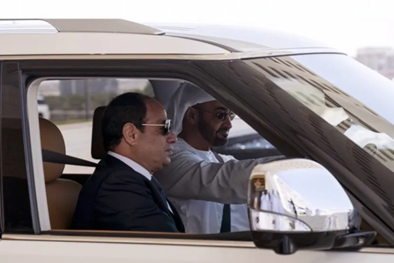 بوتين ليس أولهم.. زعماء قادوا سياراتهم خلال استقبال رؤساء الدول (فيديو)