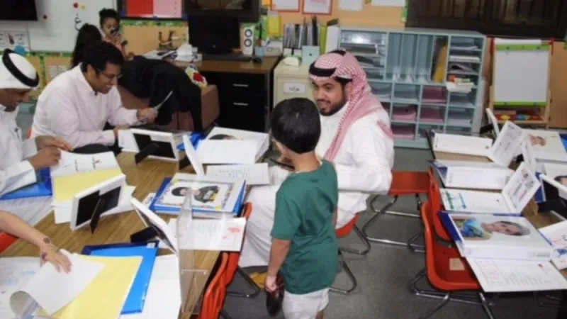 كيف حولت الصدفة طالبة سعودية لمعلمة أطفال الأسر المتعففة؟