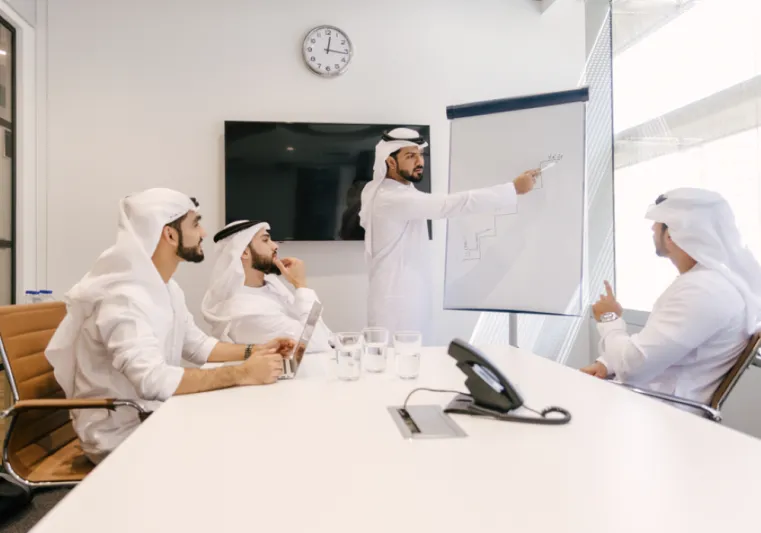 دليل رجال الأعمال في مختلف القطاعات لمؤتمرات ومعارض دبي 