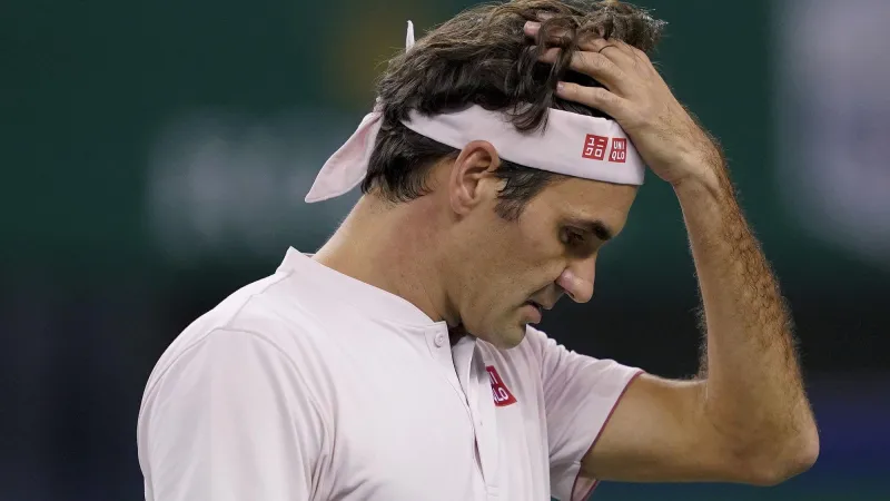 بعد تراجع مستواه بشكل لافت.. "فيدرر" يكشف سر انتكاسته (فيديو)