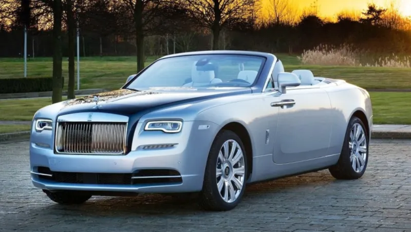 «رولز رويس» تكشف عن نسختها الخاصة المستوحاة من صيد اللؤلؤ (صور)