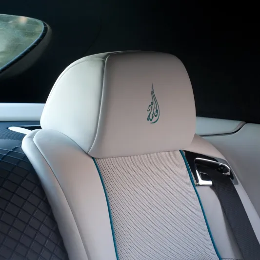 «رولز رويس» تكشف عن نسختها الخاصة المستوحاة من صيد اللؤلؤ (صور)