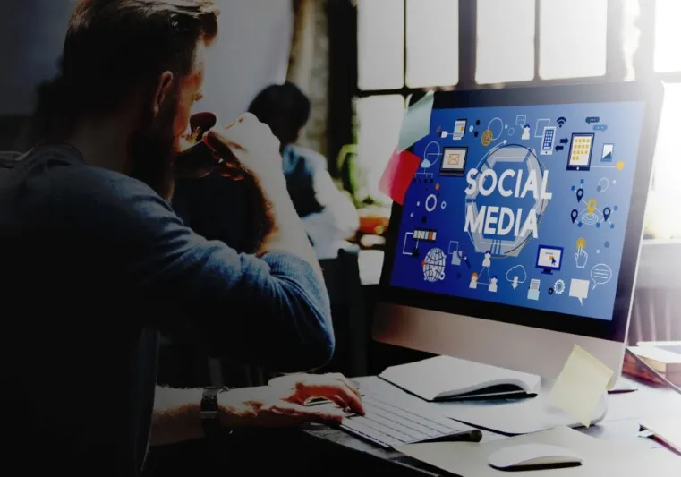 كيف تسوٌق علامتك التجارية على مواقع التواصل الاجتماعي؟
