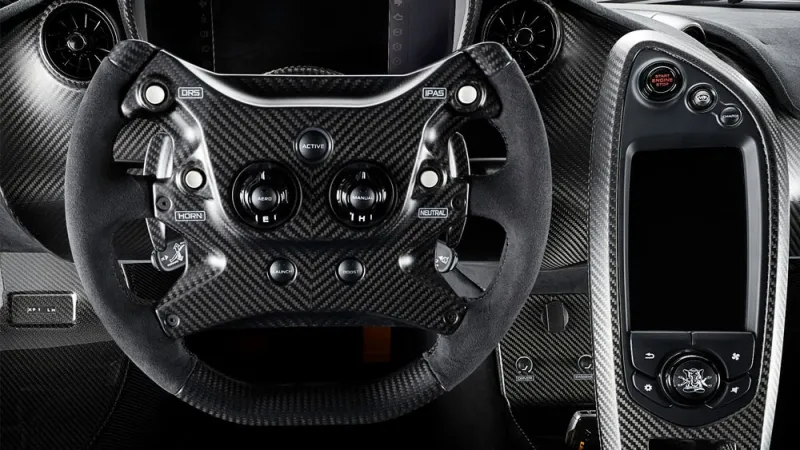 اللقطات الأولى لسيارة «ماكلارين» الخارقة (فيديو)