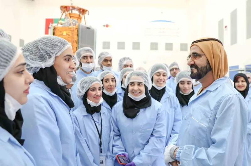 كل ما تريد معرفته عن خليفة سات.. أول قمر صناعي إماراتي