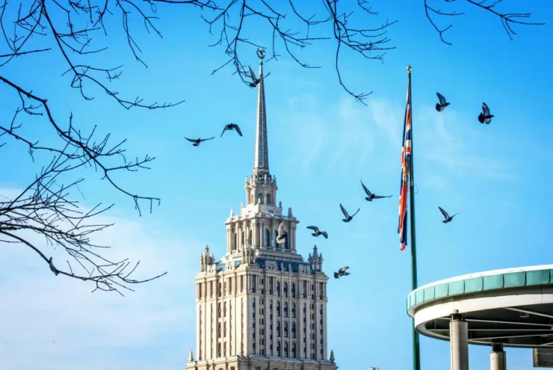 بريطانيا تصدر عملة معدنية جديدة احتفالاً بمغادرة الاتحاد الأوروبي (صور)