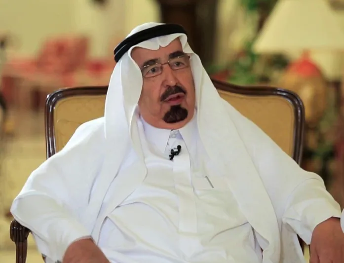 كيف نعى مشاهير تويتر الأديب السعودي عبد الله الحقيل؟