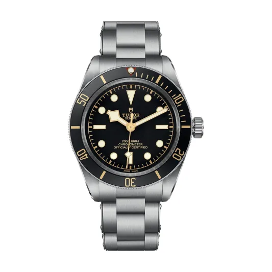 مفاجأت.. ساعات رجالية سيطرت على المعارض الدولية في 2018