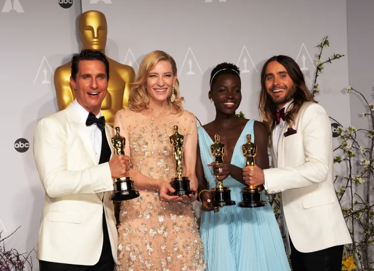 ليوناردو دي كابريو وماكونهي.. قصة ثأر دام 21 عاماً