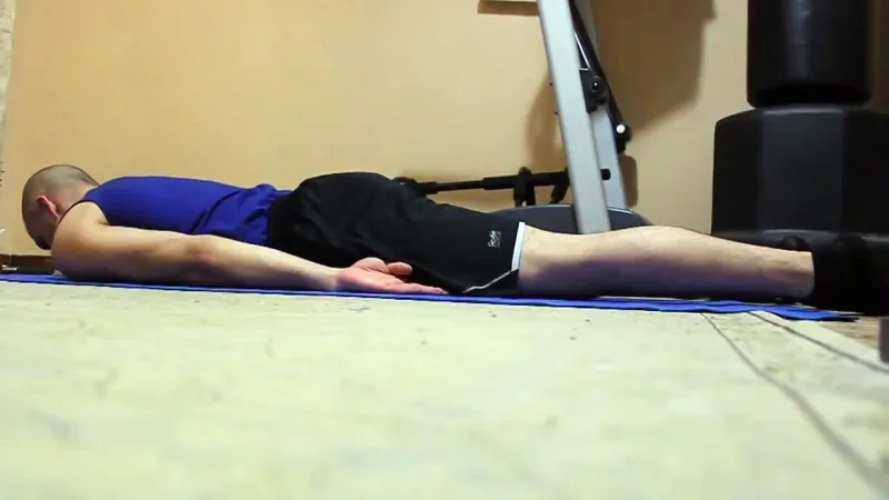 أسهل تمارين للبطن والأرداف للرجال