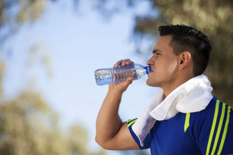 انتبه.. عدم رغبتك في شرب الماء تخبرك بمشاكل في جسمك!