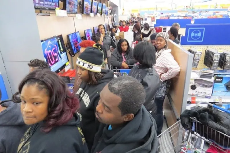 الجمعة السوداء.. لماذا أطلق عليها هذا الاسم؟.. وكيف تستفيد من عروضها؟