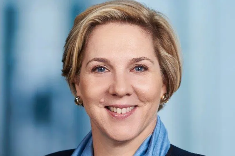 من هي مديرة " إيلون ماسك" الجديدة في "تيسلا"؟