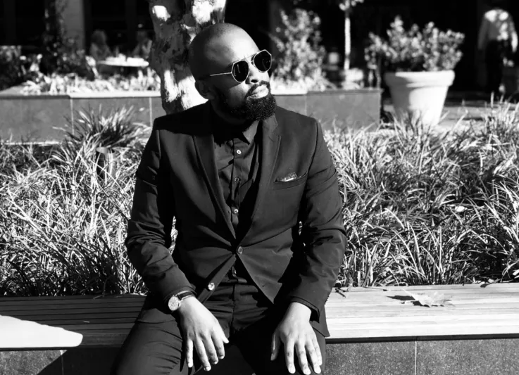 كيف تنجح في بناء عملك الخاص.. إليك نصائح رائد الأعمال الناجح سياندا دلاميني