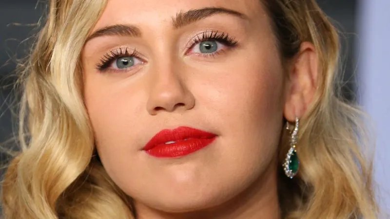 حرائق كاليفورنيا تلتهم منازل مشاهير هوليوود (فيديو وصور)