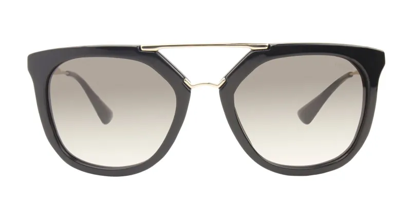 لأناقة مكتملة.. أحدث النظارات الشمسية ونصائح قبل الشراء