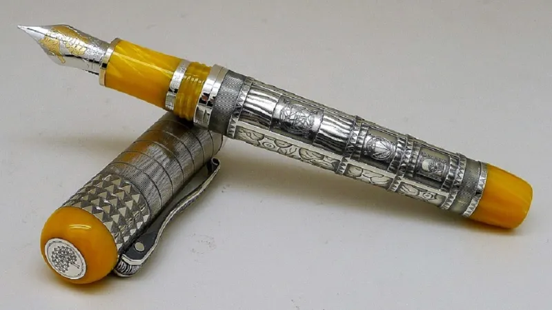 أقلام "مونت جرابا".. لماذا يدفع الملوك والرؤساء الملايين لاقتنائها ؟