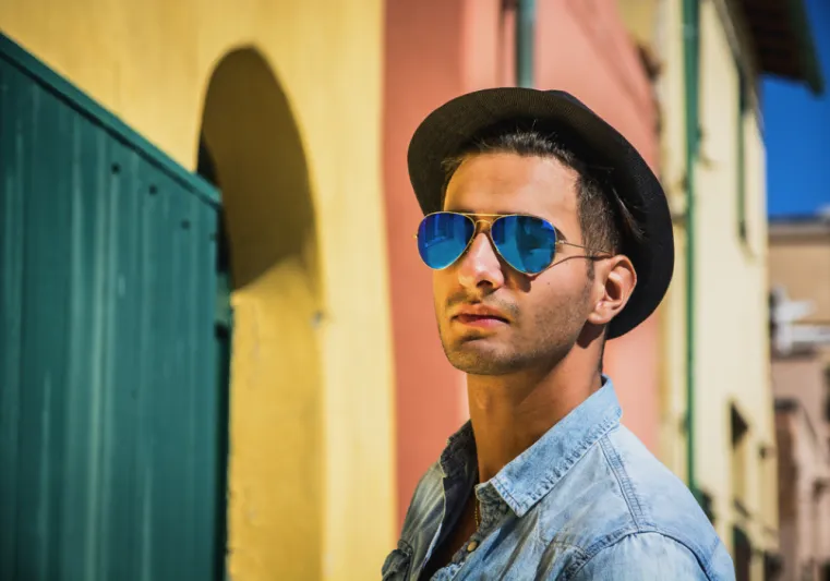 لأناقة مكتملة.. أحدث النظارات الشمسية ونصائح قبل الشراء