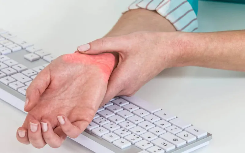 تفاديا للألم.. الطريقة المثالية لاستخدام «الماوس»