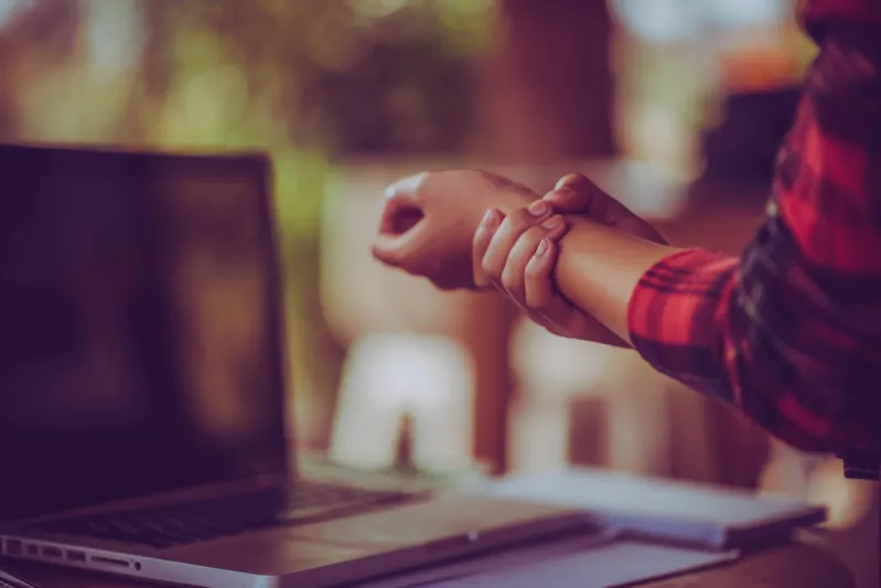 تفاديا للألم.. الطريقة المثالية لاستخدام «الماوس»