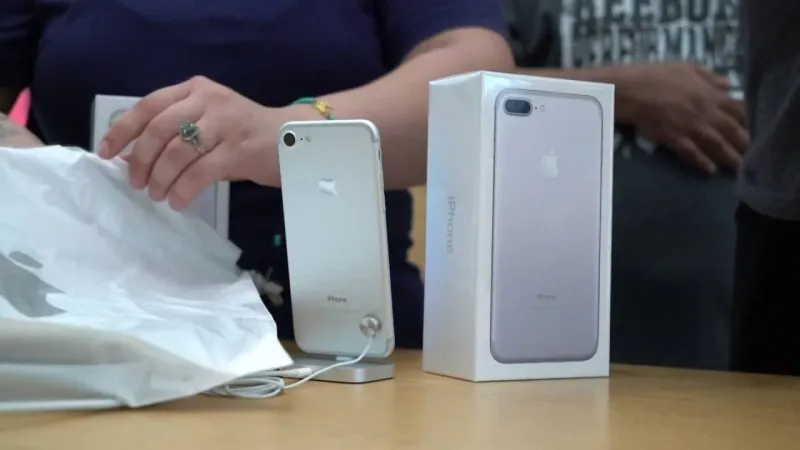 خدعة ذكية في آيفون تسهل كتابة الرسائل.. تعرف عليها