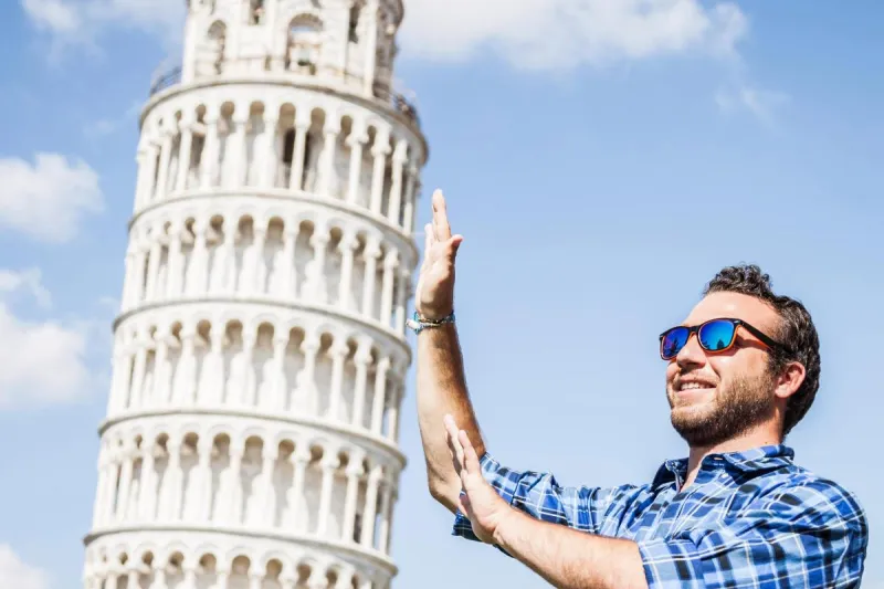 برج بيزا المائل يفاجئ الجميع يؤكد استقامته!