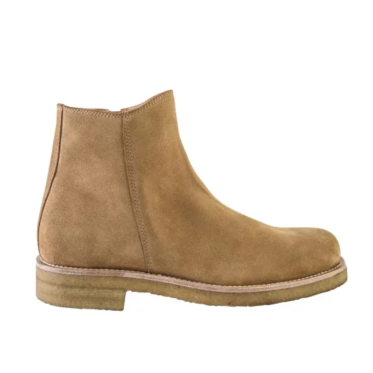 أفكار أنيقة للملابس خلال موسم الأعياد من ساندرو للرجال