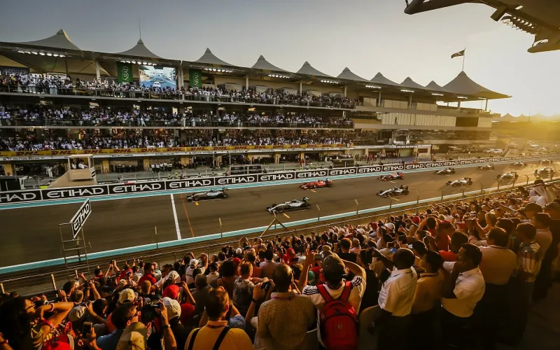  السباق الختامي لـ«فورمولا1» في ابو ظبي (فيديو)