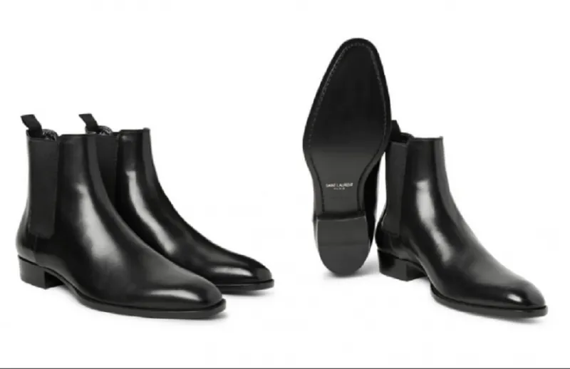 هذه أبرز تصاميم الأحذية الشتوية للرجال (صور)