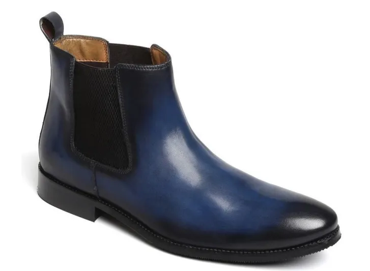 صور.. أجمل موديلات الأحذية الرجالية شتوية 