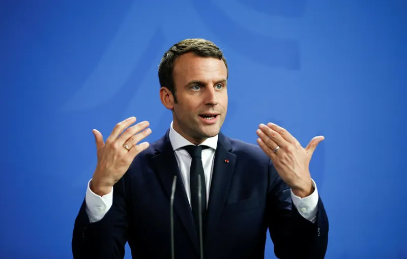 شاهد| أخطاء محرجة للزعماء.. ارتباك في استقبال "شي جين بينغ" و"ماكرون" في قمة العشرين