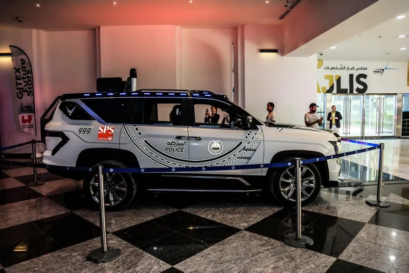أفضل سيارة شرطة في العالم تنضم لـ«دبي»..تعرف على مواصفاتها (فيديو)
