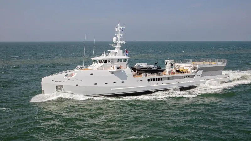 «The Game Changer».. يخت فاخر مزود بغوّاصة وهليكوبتر يوفر لك مغامرة بحرية (فيديو)