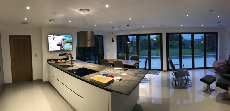 يستهلك الطاقة وينتجها.. كيف سيكون عالمنا مع تحويل منازلنا الى «منازل ذكية»؟ (فيديو)