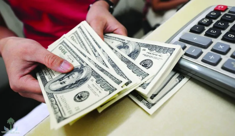 كم يبلغ نصيبك من حجم ديون العالم؟