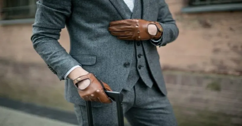 تمنحك اطلالات جذابة.. إليك أحدث تصاميم القفازات الشتوية (صور)