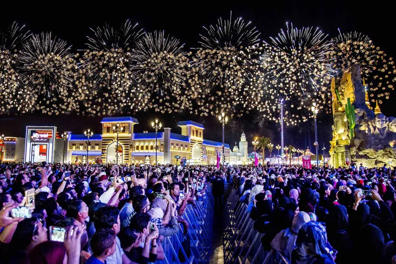 من هو الفنان الأعلى أجرا في حفلات ليلة رأس السنة بالوطن العربي؟