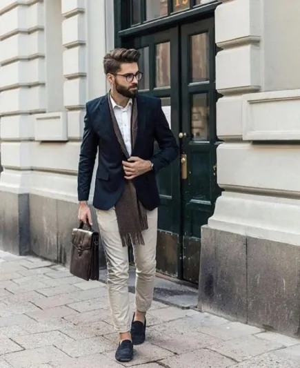 للرجل العصري الأنيق.. أحدث تصاميم موديلات حقائب لابتوب (صور)