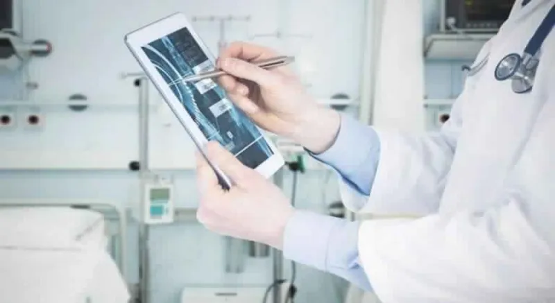 مستشفيات دبي تتنبأ بأمراض المستقبل عن طريق تكنولوجيا الذكاء الاصطناعي (صور)