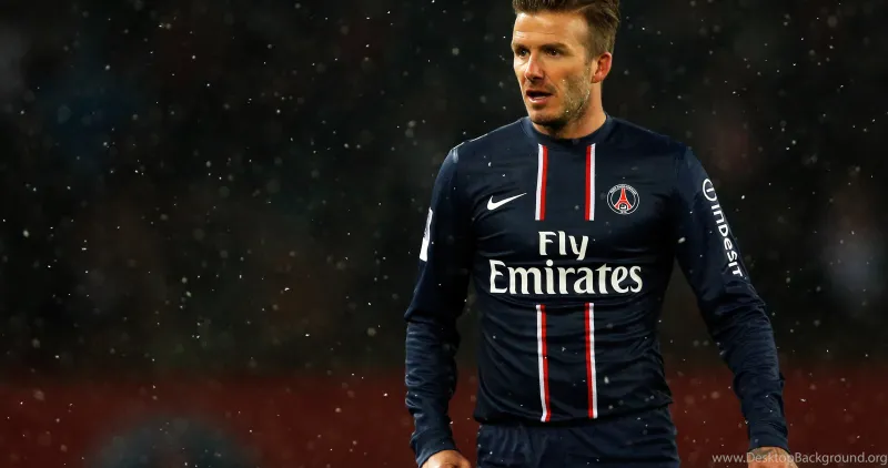 من هو أول لاعب كرة قدم يصعد للفضاء الخارجي؟