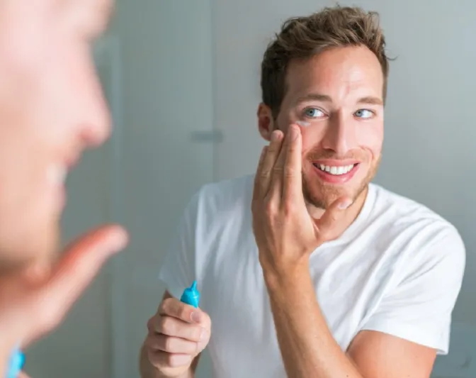 نصائح الخبراء لمنع ظهور علامات التقدم في العمر للرجال