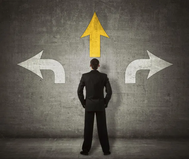 لا داعي للحيرة والتسرع.. 4 أسئلة مهمة ترشدك للقرار السليم