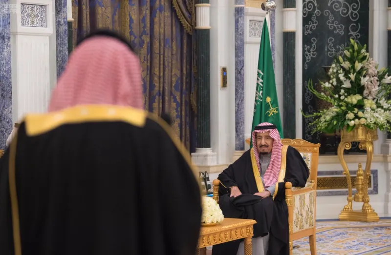 الملك سلمان تسلمه.. تعرف على حصيلة تقرير ديوان المراقبة في السعودية