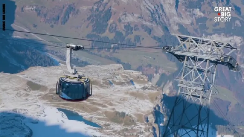استمتع بجمال الطبيعة.. اكتشف أجمل جبال العالم في سويسرا بواسطة العربات الكهربائية (فيديو)