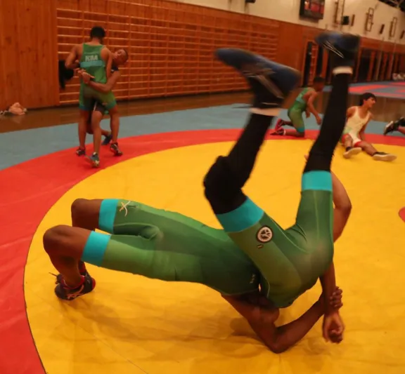 المنتخب السعودي للمصارعة يحصد 4 ميدليات عالمية