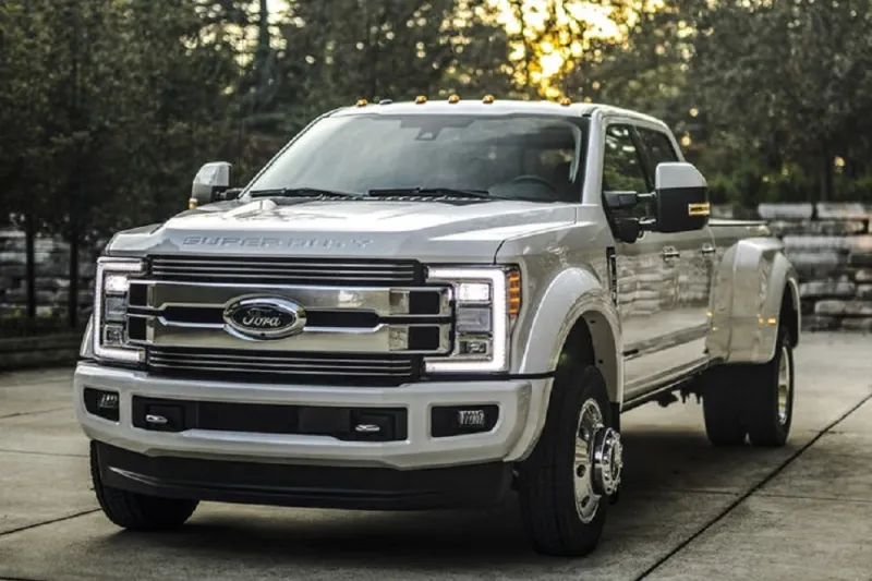 أفضل 10 شاحنات بيك اب في 2018 (صور)