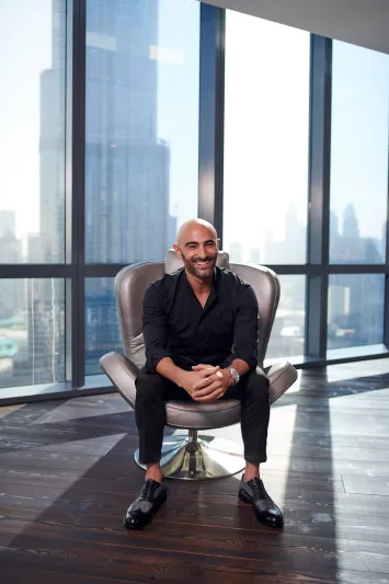 قد يكون جنديا مجهولا.. 5 صفات تدلك على "الموظف النجم"