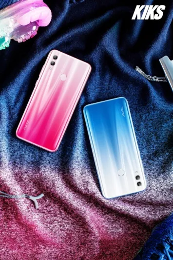 هاتف هونر 10 لايت الجديد يقدم أروع المزايا بأداء متفوق وتصميم أنيق   